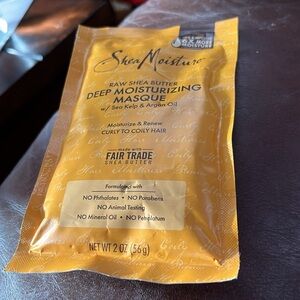 NEW!! RAW SHEA BUTTER Deep Moisturizing Masque. Curly to Coily  Hair. NWOT